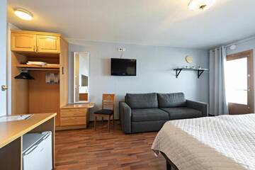 Фото номера Стандартный двухместный номер с 2 отдельными кроватями Отель Hotel Lokkilinna г. Калайоки 11