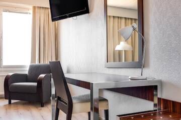 Фото номера Стандартный двухместный номер с 2 отдельными кроватями Отель Hotel Rantakalla г. Калайоки 5
